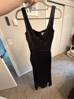Princess Polly Black V-Neck Midi Dress